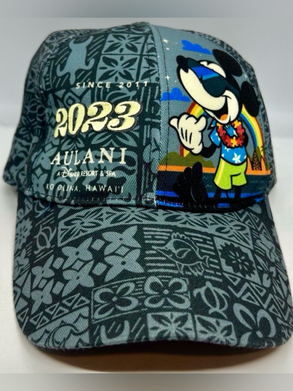 Disney Aulani 2023 Mickey Mouse Adult Baseball Cap, EUC.
